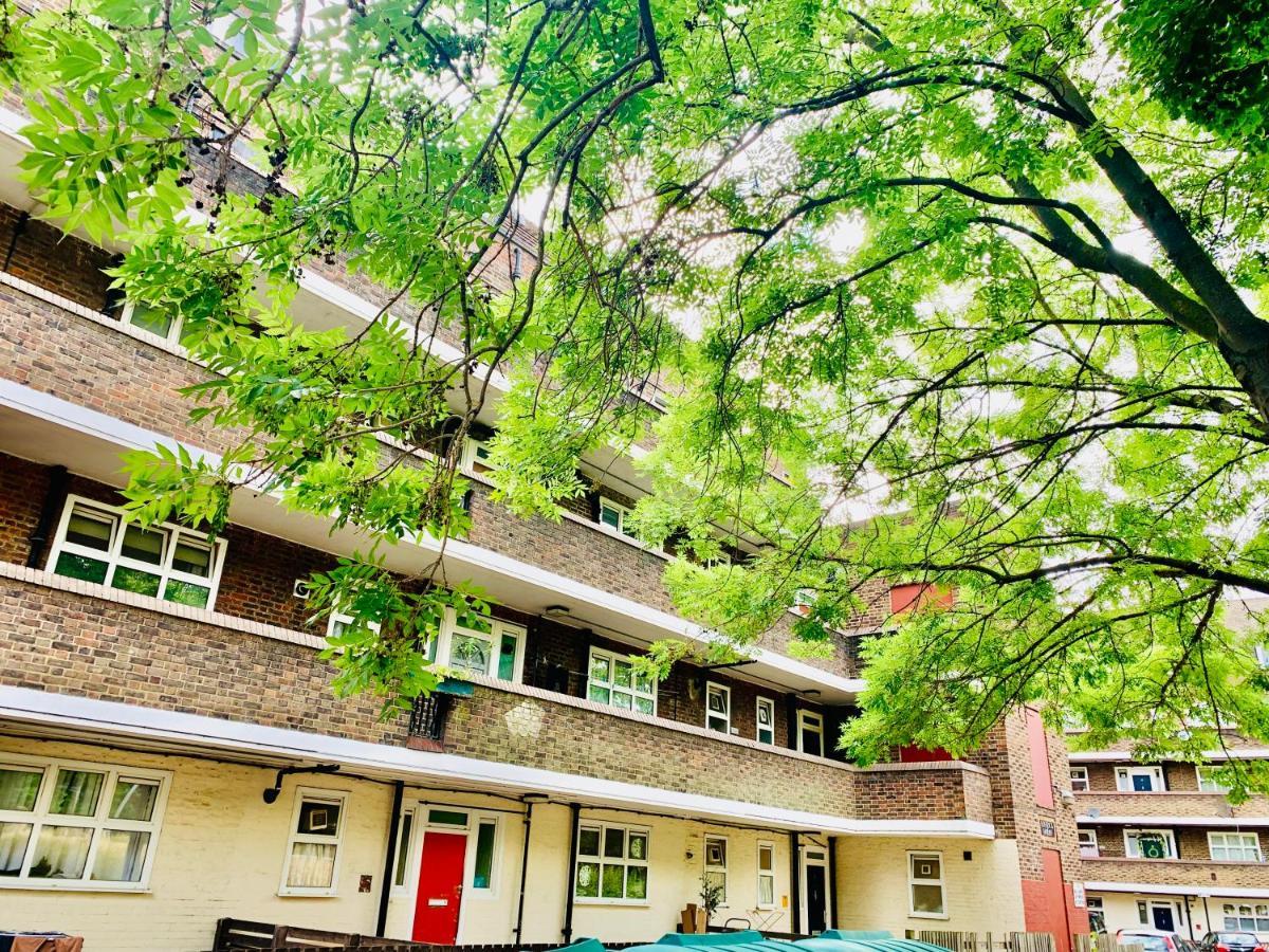 Stunning 3 Bedroom Flat In Stockwell London Bagian luar foto
